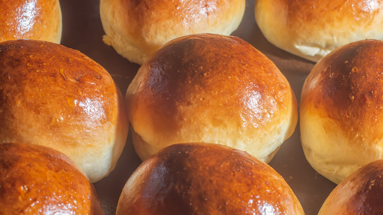 Golden brioche buns