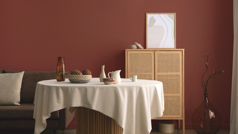 Dining room walls painted in Clark+Kensington Hazelnut Crunch