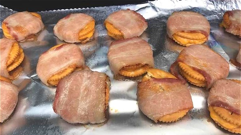Bacon-wrapped Ritz cracker sandwiches