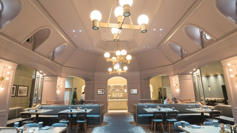 The interior of Ale & Compass in Yacht Club Resort