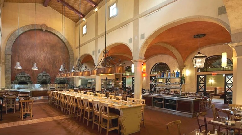 Interior shot of Via Napoli Ristorante e Pizzeria at World Showcase