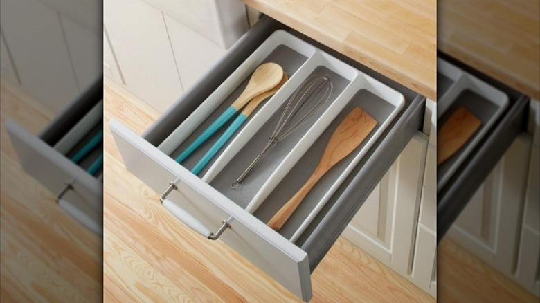 Non-slip utensil holder in kitchen drawer