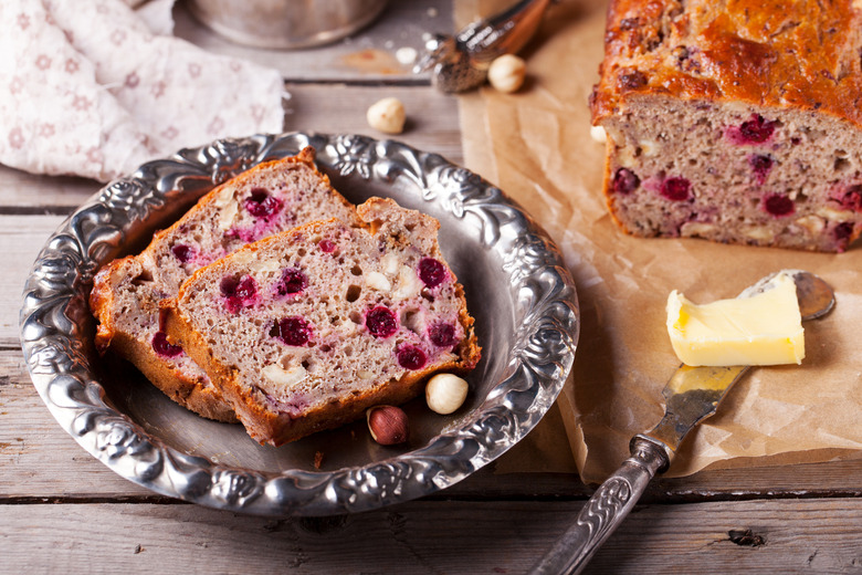 Walnut Egg Nog Cranberry Bread