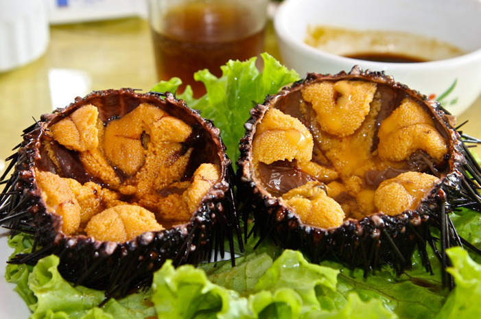 12 Deceptively Delicious Dishes From Around the World