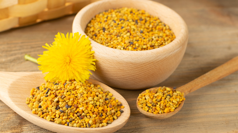 bee pollen in wooden bowl