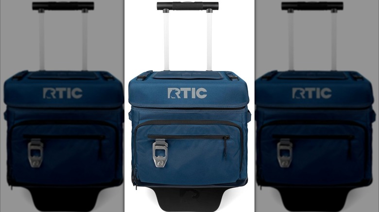 RTIC Everyday Wheeled Cooler in dark blue on a white background