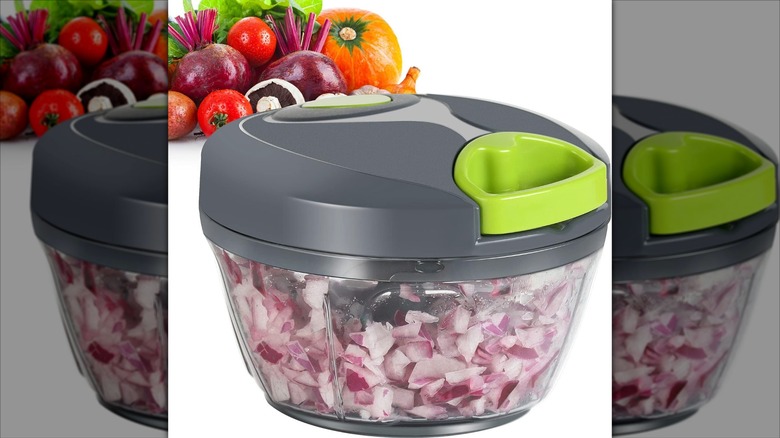 Product image of the Ourokhome Manual Food Processor and Vegetable Chopper with red onions.