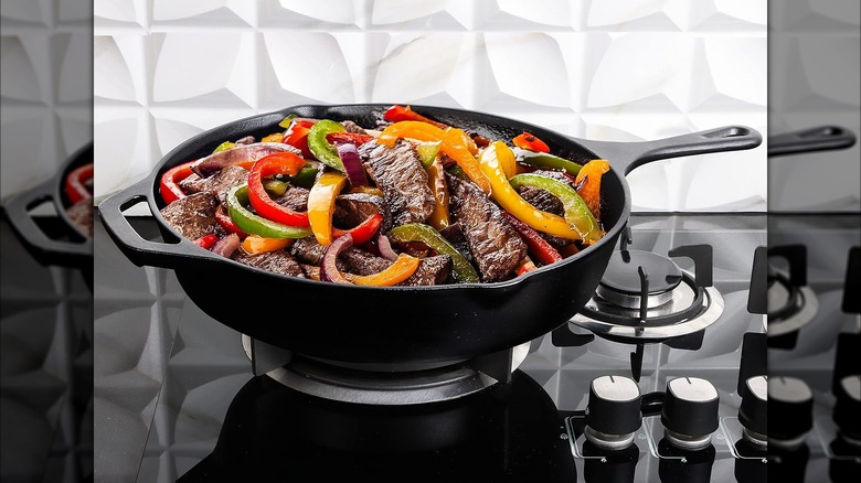 Product image of the Utopia Kitchen 12-inch premium cast-iron skillets