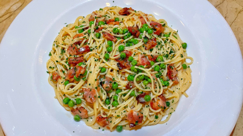 The pasta carbonara from The Cheesecake Factory with peas and bacon