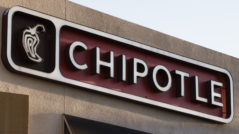 Chipotle restaurant sign