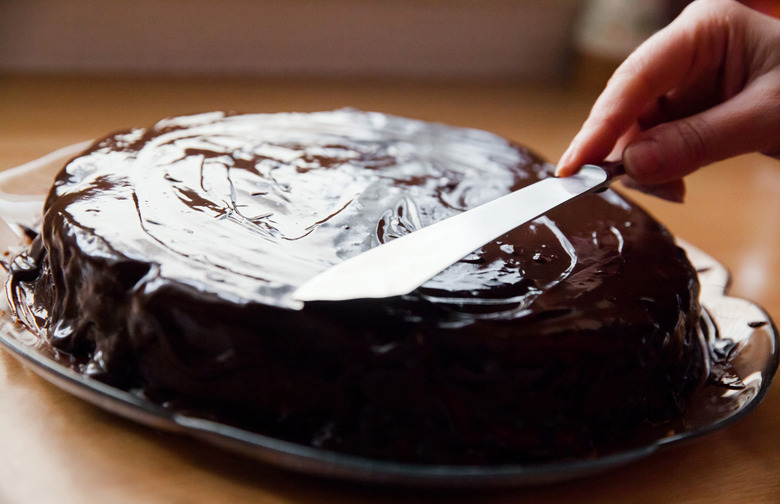 Flourless Dark Chocolate Lover's Cake
