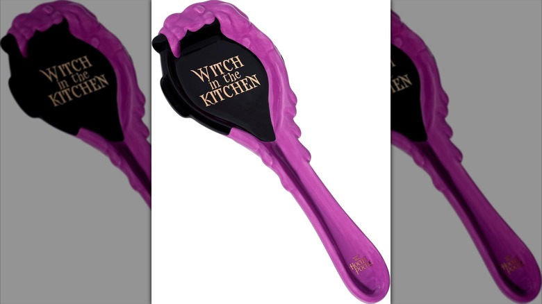 Hocus Pocus spoon rest reading Witch in the Kitchen on white