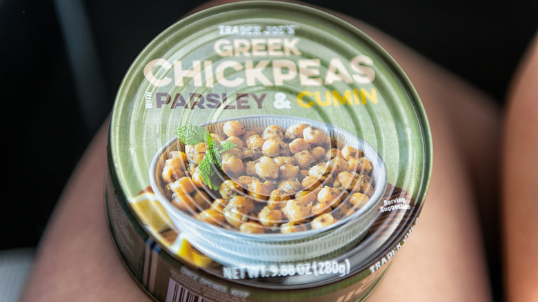 Can of Trader Joe's Greek chickpeas with parsley & cumin