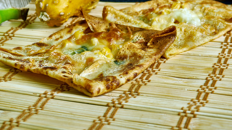 zanzibar pizza slice