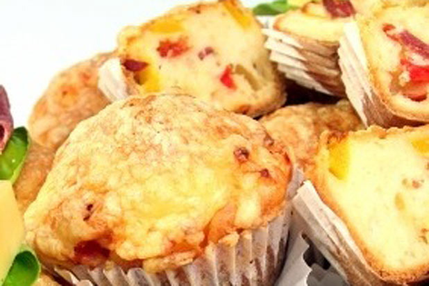 Portable Pizza Muffins