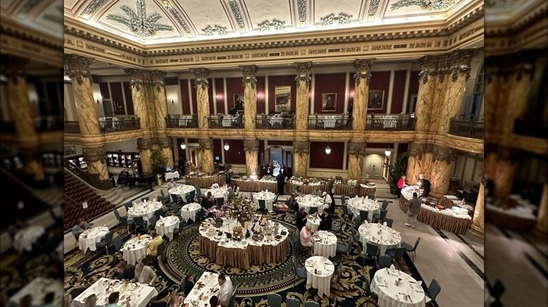 The Champagne Sunday brunch buffet at The Jefferson