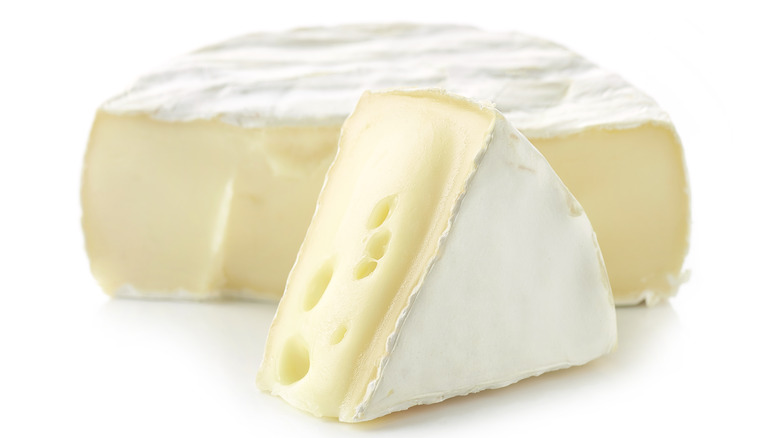 Creamy Brie cheese sliced