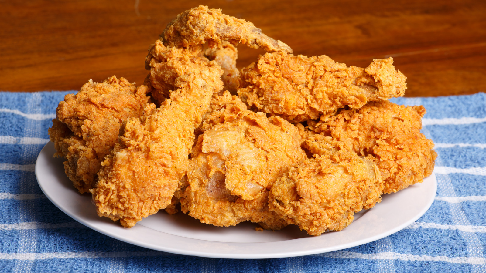 13 Condiments That Will Boost The Flavor Of Fried Chicken
