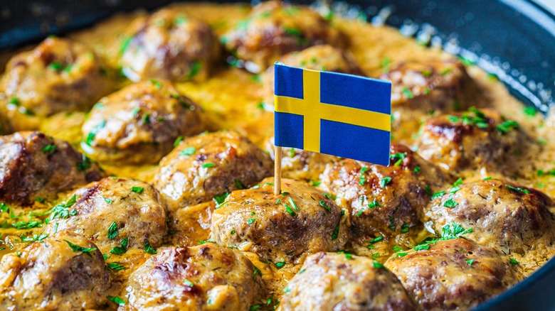 Swedish meatballs with a Swedish flag