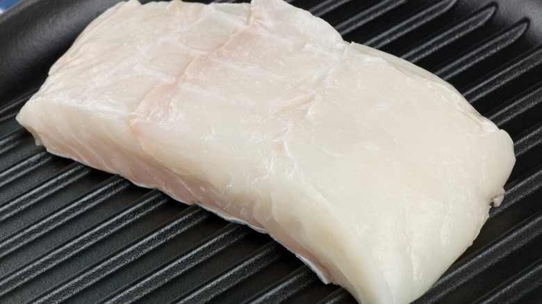 white fillet of fish