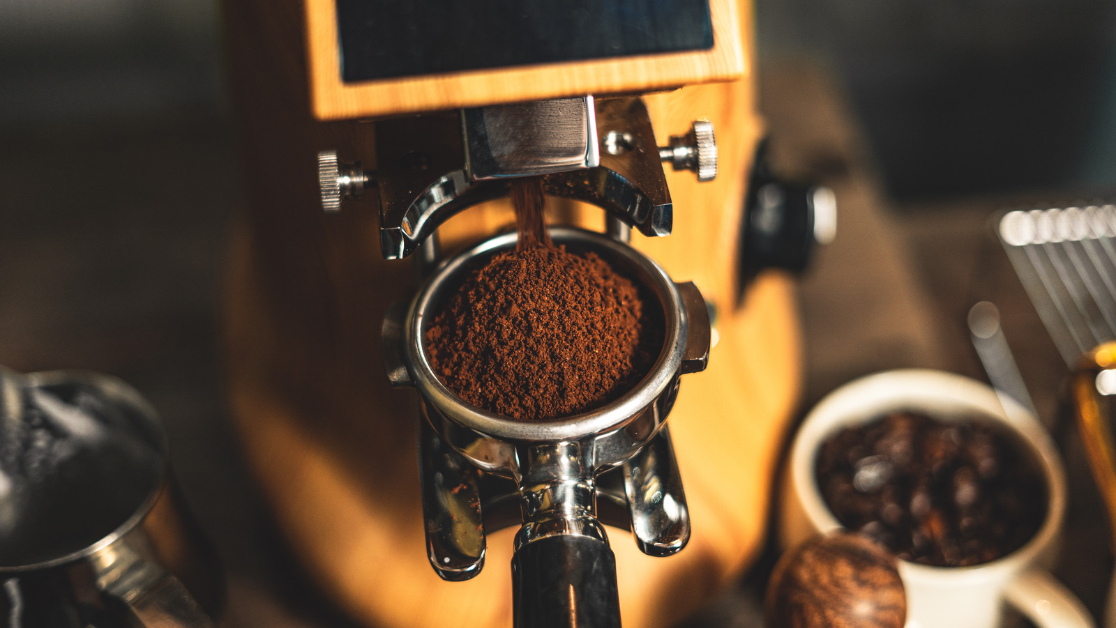 Make Coffee at Home. Economic Journey of Coffee. Кофеин кофемашины