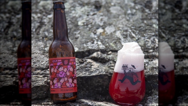 Mikkeller in bottle and glass