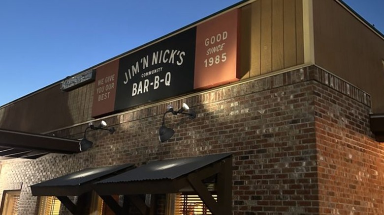 Jim 'N Nick's BBQ exterior