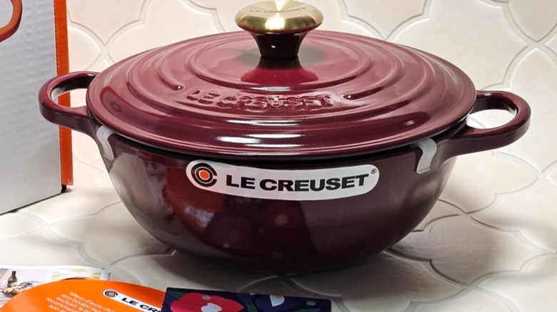 A large round Le Creuset chef's oven in Rhône