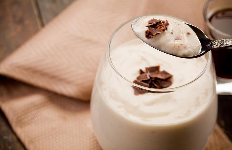 13 SlowCooker Christmas Desserts