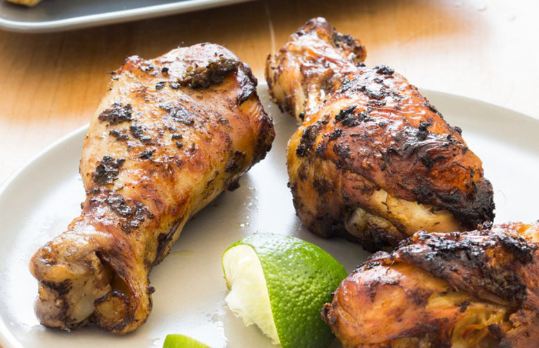 Slow-Cooker Caribbean Chicken Drumsticks