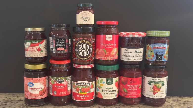 13 different brands of strawberry jams & jelly jars