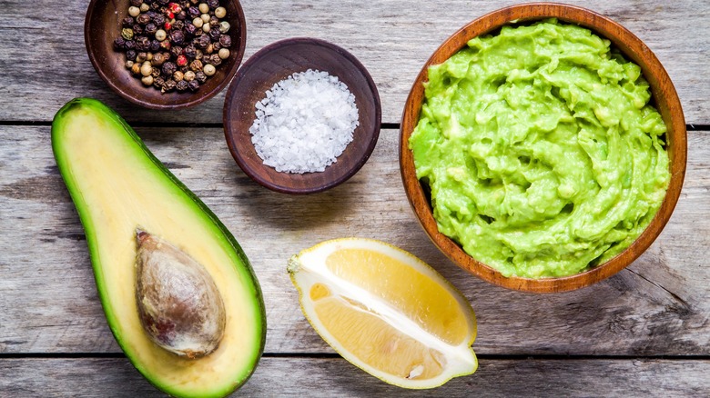 Guacamole made with lemons