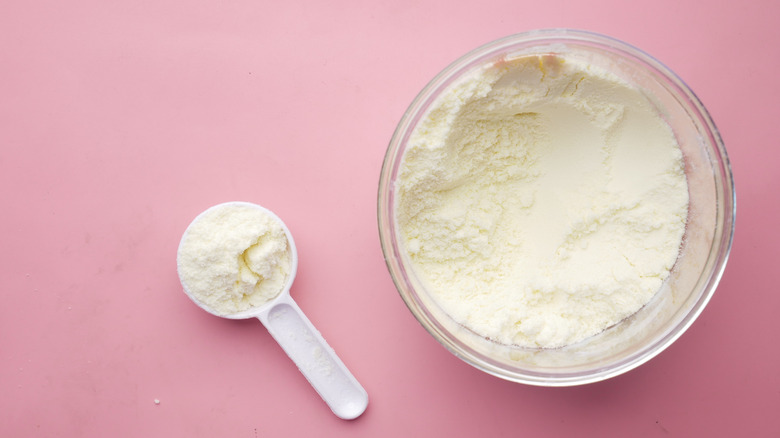 Milk powder in glass bowl
