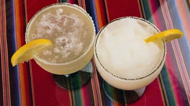 margarita frozen and on rocks