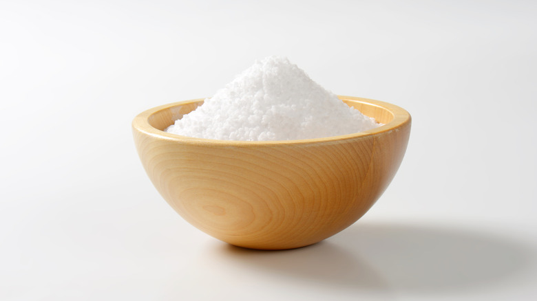 salt in wooden bowl