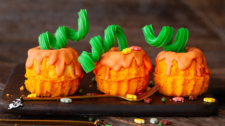 Three mini pumpkin bundts