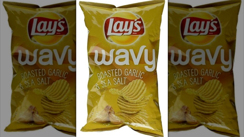 Lay's Wavy Roasted Garlic & Sea Salt