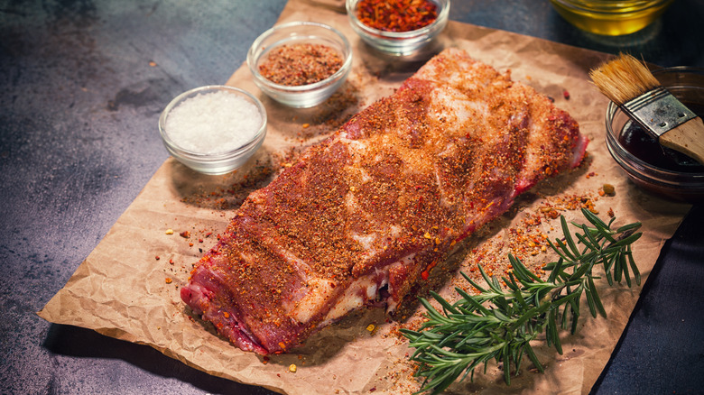 ribs covered in dry rub