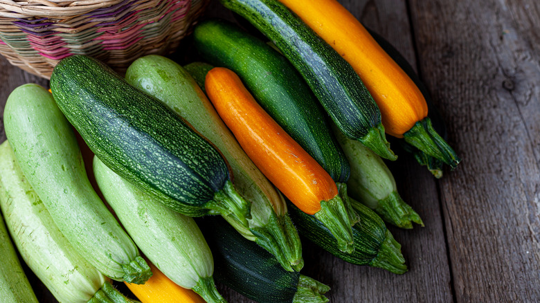 various summer squash varieties