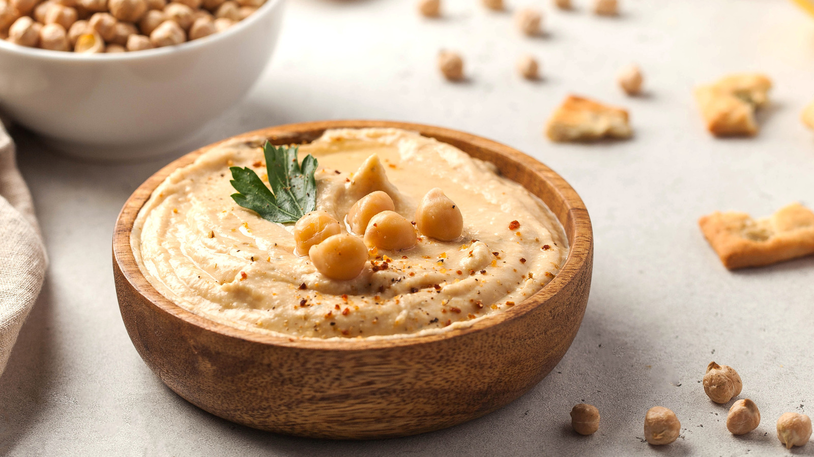 14 Mistakes You Need To Stop Making With Hummus