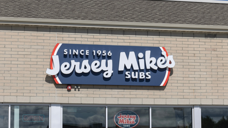 Jersey Mike's restaurant sign