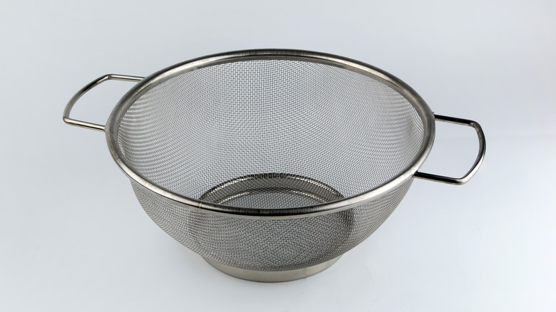 metal sieve