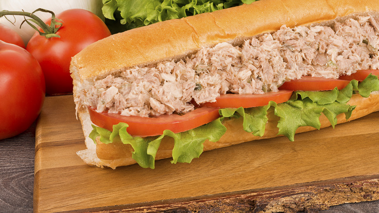 tuna salad sub sandwich