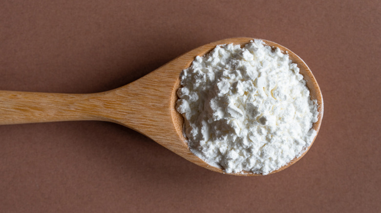 cornstarch on wooden spoon