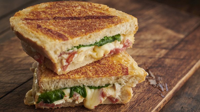 toasted sandwich on wooden board