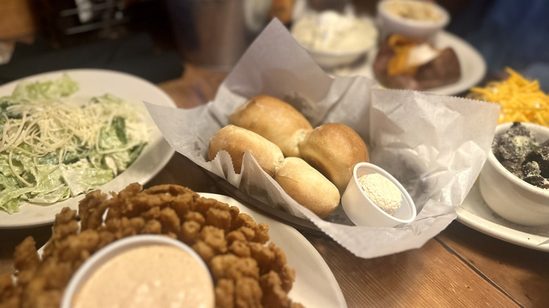 A collection of vegetarian menu items from texas roadhouse