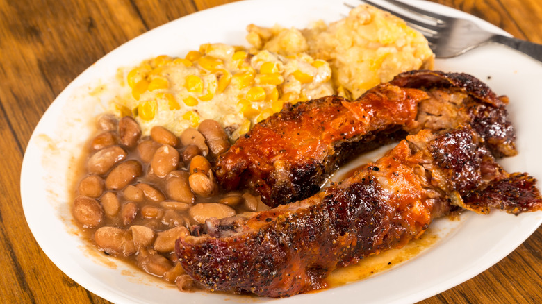 Barbecue rib on a plate with borracho beans
