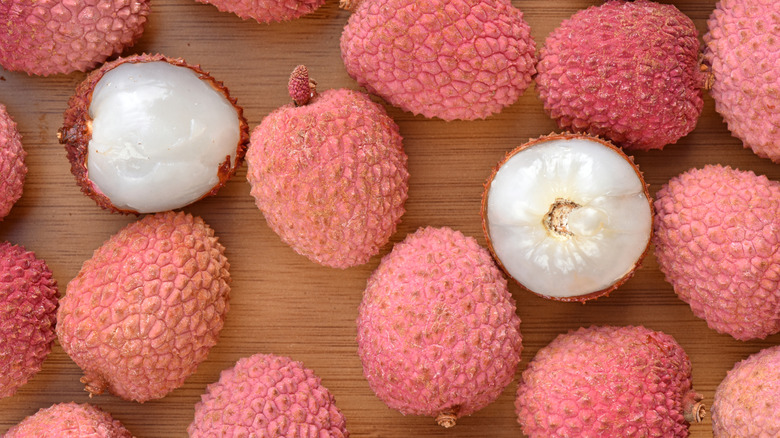Fresh lychees