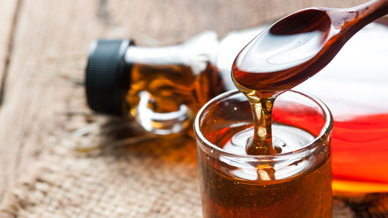 Maple syrup on spoon