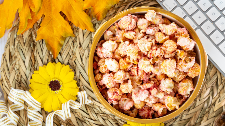 Bowl of maple popcorn